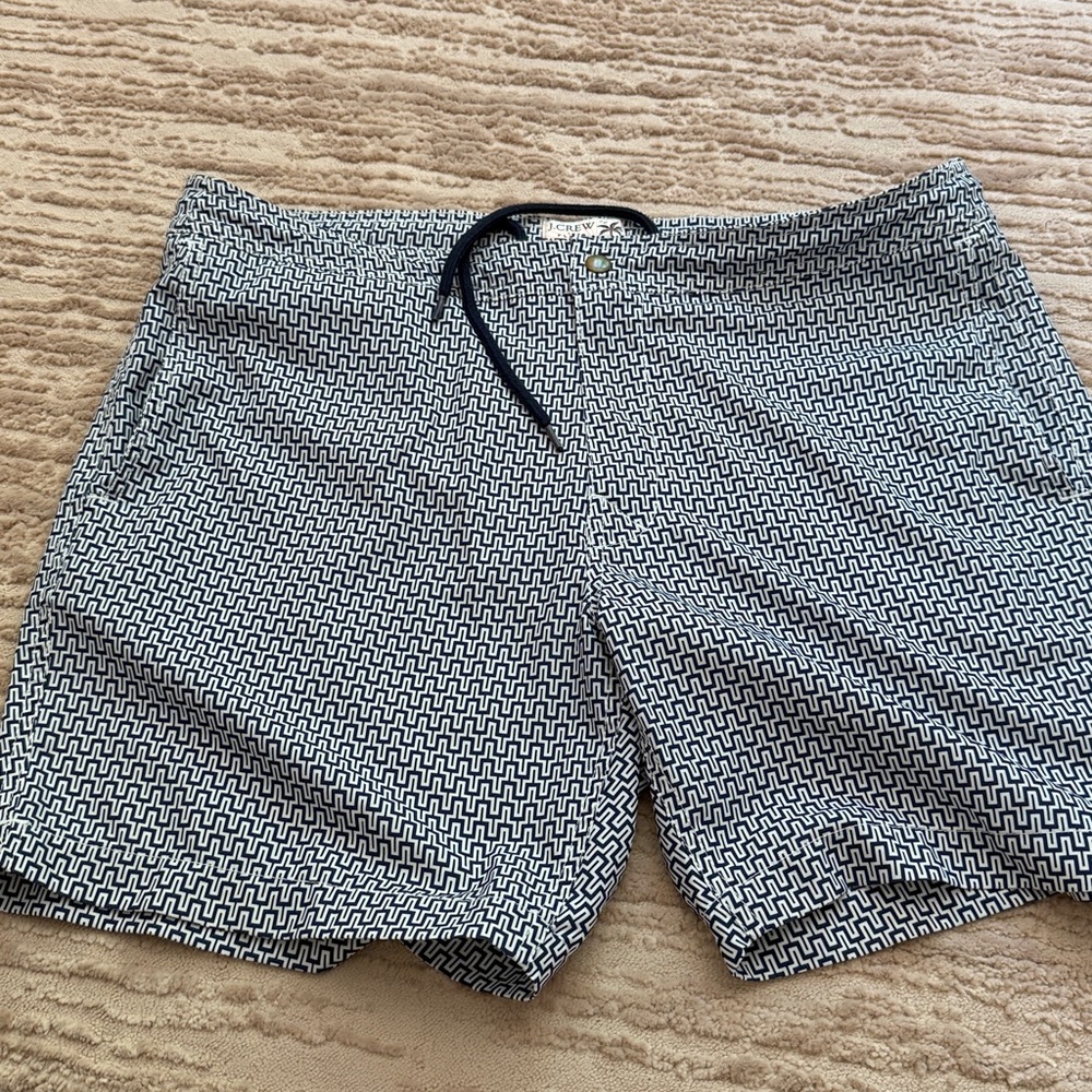 Set of Two J. Crew Olive Green & Navy / White Swim Shorts Size Medium - Picture 8 of 11
